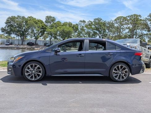 Used 2021 Toyota Corolla SE w/ SE Premium Package image 2