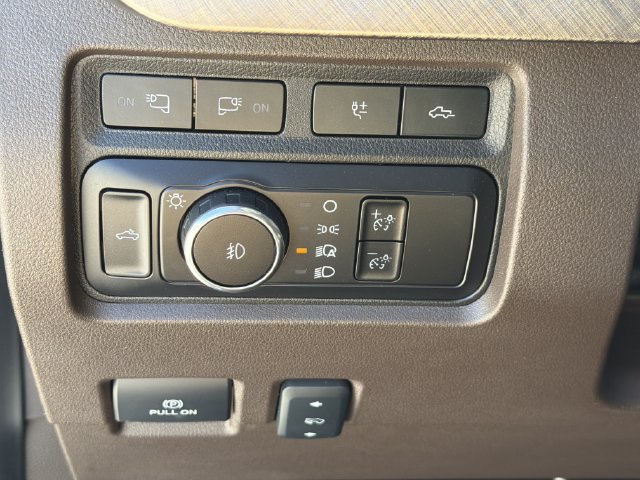 Used 2024 Ford F250 King Ranch w/ Tremor Off-Road Package AWD/4WD image 37