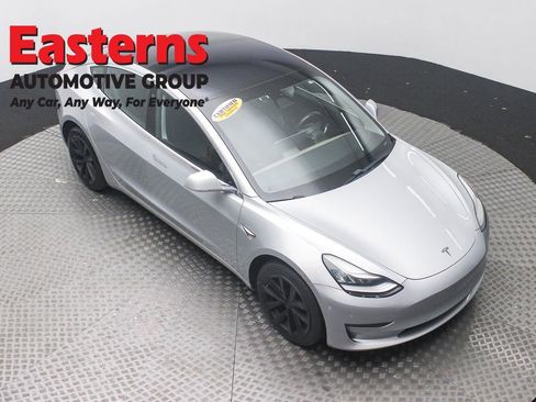 Used 2018 Tesla Model 3 Long Range image 3