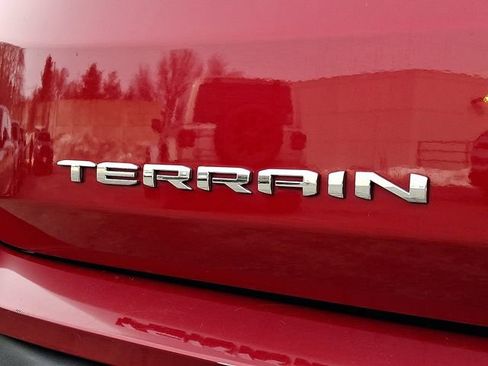 Used 2022 GMC Terrain SLE w/ Driver Convenience Package image 30