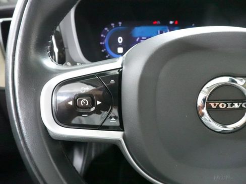 Used 2022 Volvo XC60 T8 Inscription w/ Advanced Package image 13