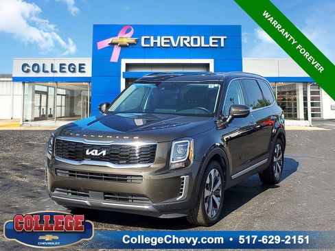 Used 2022 Kia Telluride S image 1