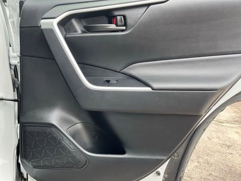 Used 2024 Toyota RAV4 LE image 28