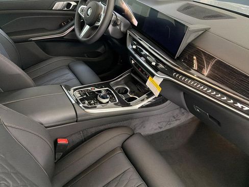 New 2026 BMW X7 xDrive40i w/ Executive Package image 26