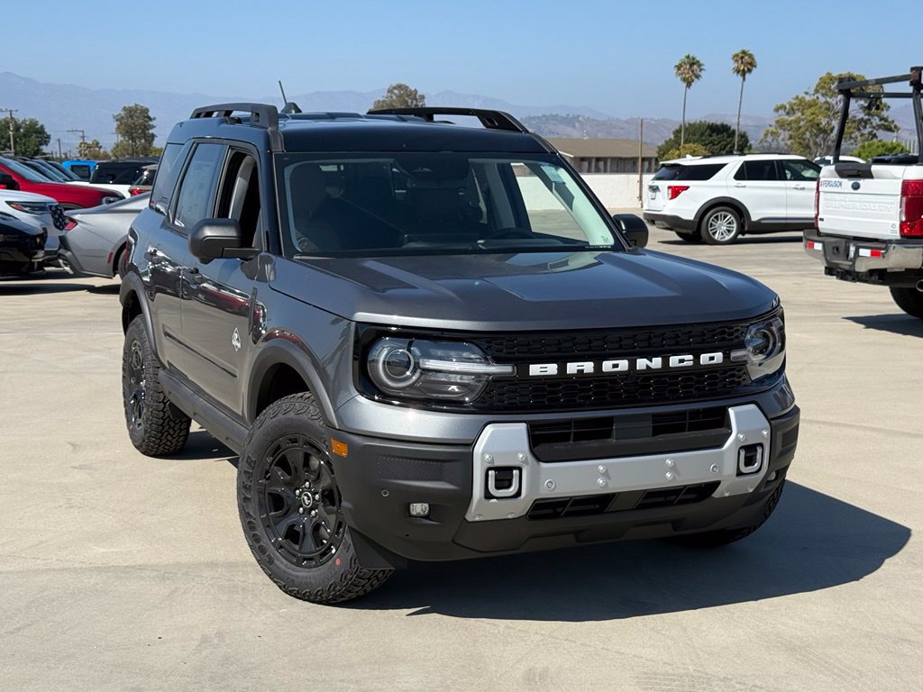 New 2026 Ford Bronco Sport Outer Banks w/ Sasquatch Outer Banks Package AWD/4WD image 2