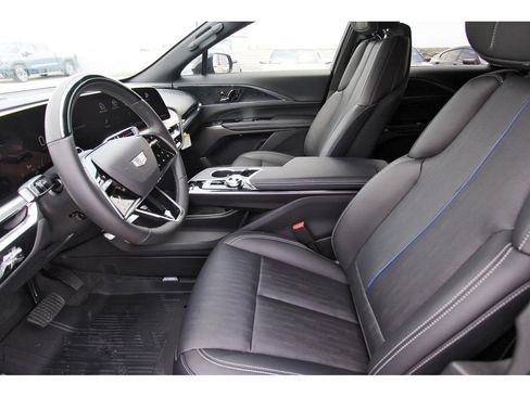 New 2026 Cadillac Lyriq Sport AWD/4WD image 6