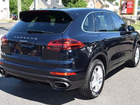 Used 2016 Porsche Cayenne AWD/4WD image 10