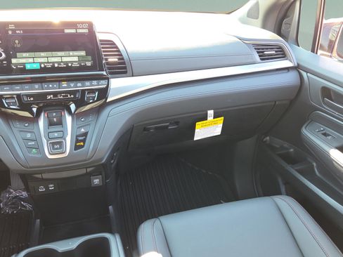 New 2026 Honda Odyssey Sport-L image 15
