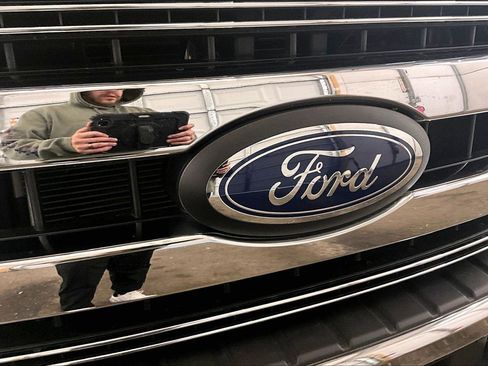 Used 2022 Ford F250 XLT w/ XLT Premium Package image 29