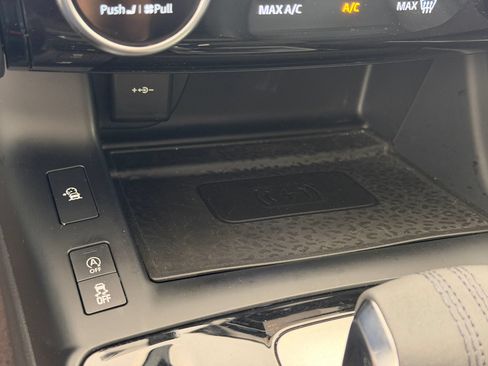 Used 2021 Jaguar E-PACE SE AWD/4WD image 31