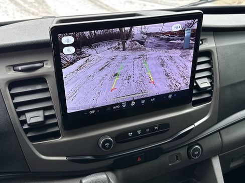 Used 2022 Ford Transit 350 XLT image 7