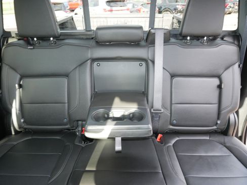Used 2020 GMC Sierra 1500 SLT w/ SLT Premium Plus Package AWD/4WD image 13