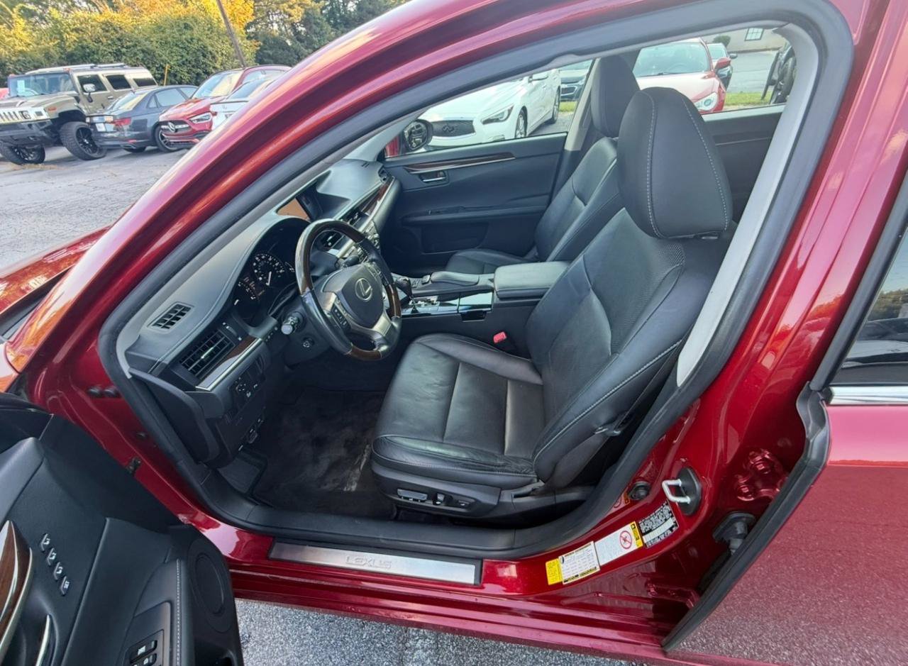 Used 2013 Lexus ES 350 w/ Luxury Pkg FWD image 8