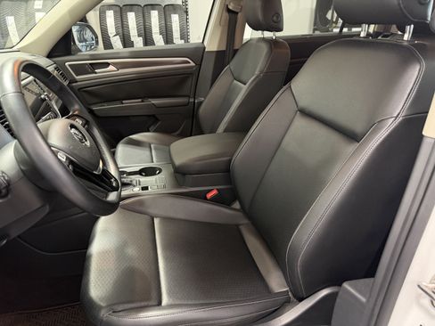 Used 2018 Volkswagen Atlas SE FWD image 13