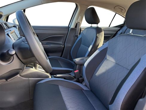 New 2025 Nissan Versa SV w/ Trunk Package image 9