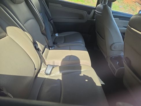 Used 2018 Honda Odyssey EX-L image 8