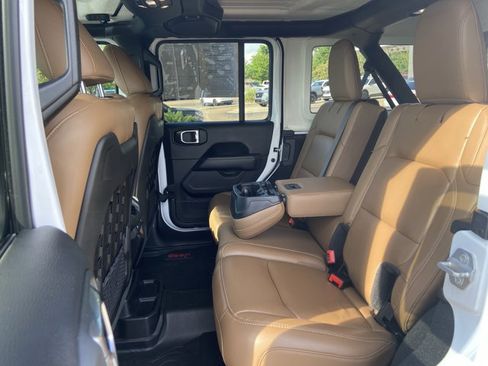 Used 2020 Jeep Wrangler Unlimited Rubicon AWD/4WD image 34