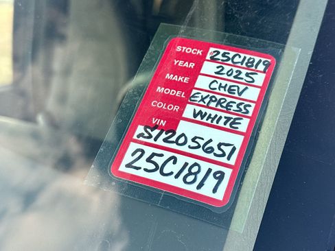 New 2025 Chevrolet Express 3500 w/ Power Convenience Package image 26