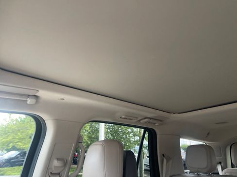Used 2022 Lincoln Navigator Reserve RWD image 7