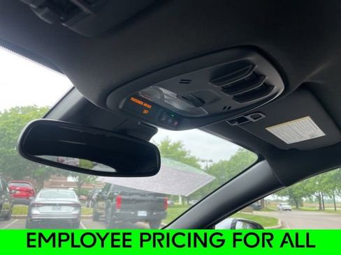 New 2025 Buick Envista Avenir image 26