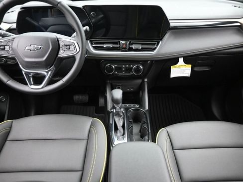 Used 2026 Chevrolet TrailBlazer ACTIV w/ Convenience Package FWD image 11