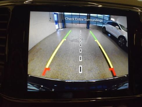 Used 2021 Jeep Grand Cherokee Limited AWD/4WD image 8