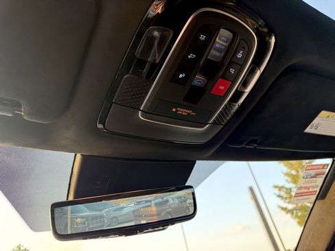 Used 2024 Hyundai Palisade Calligraphy image 17