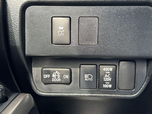 Certified 2021 Toyota Tacoma TRD Sport image 32