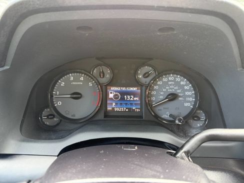 Used 2016 Toyota Tundra SR image 25