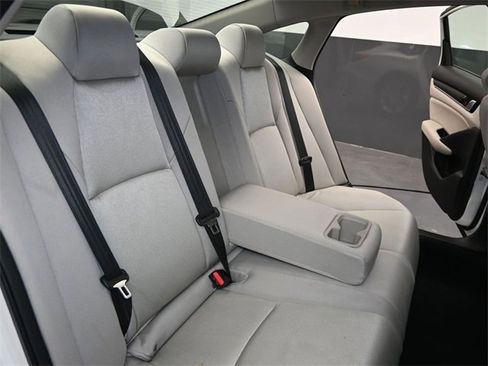 Used 2020 Honda Accord LX image 28