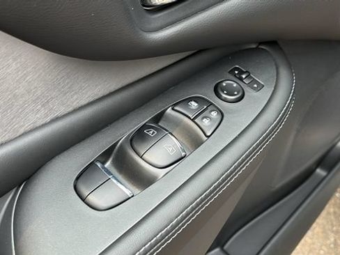 Certified 2024 Nissan Murano SL AWD/4WD image 9