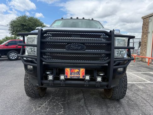 Used 2014 Ford F350 Platinum w/ FX4 Off-Road Package AWD/4WD image 8