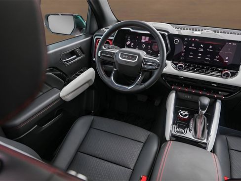 Used 2024 GMC Canyon AT4X image 28