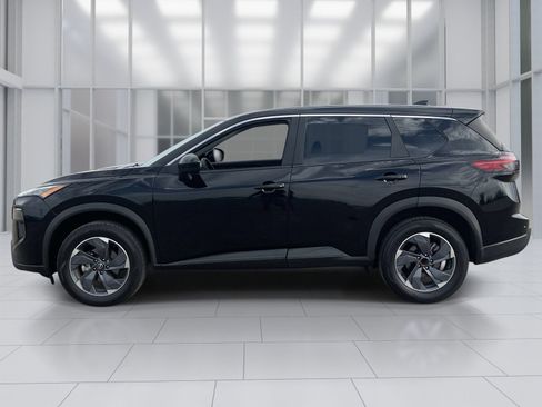 Used 2025 Nissan Rogue SV FWD image 3