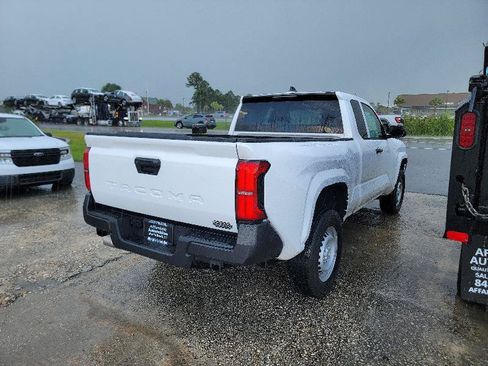 Used 2024 Toyota Tacoma SR RWD image 7