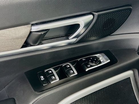 Used 2022 Kia Telluride EX w/ EX Premium Package FWD image 10
