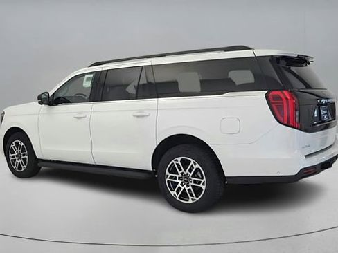 New 2025 Ford Expedition Max Active image 5