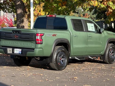 New 2026 Nissan Frontier PRO-4X w/ Pro-4x Convenience Package image 2