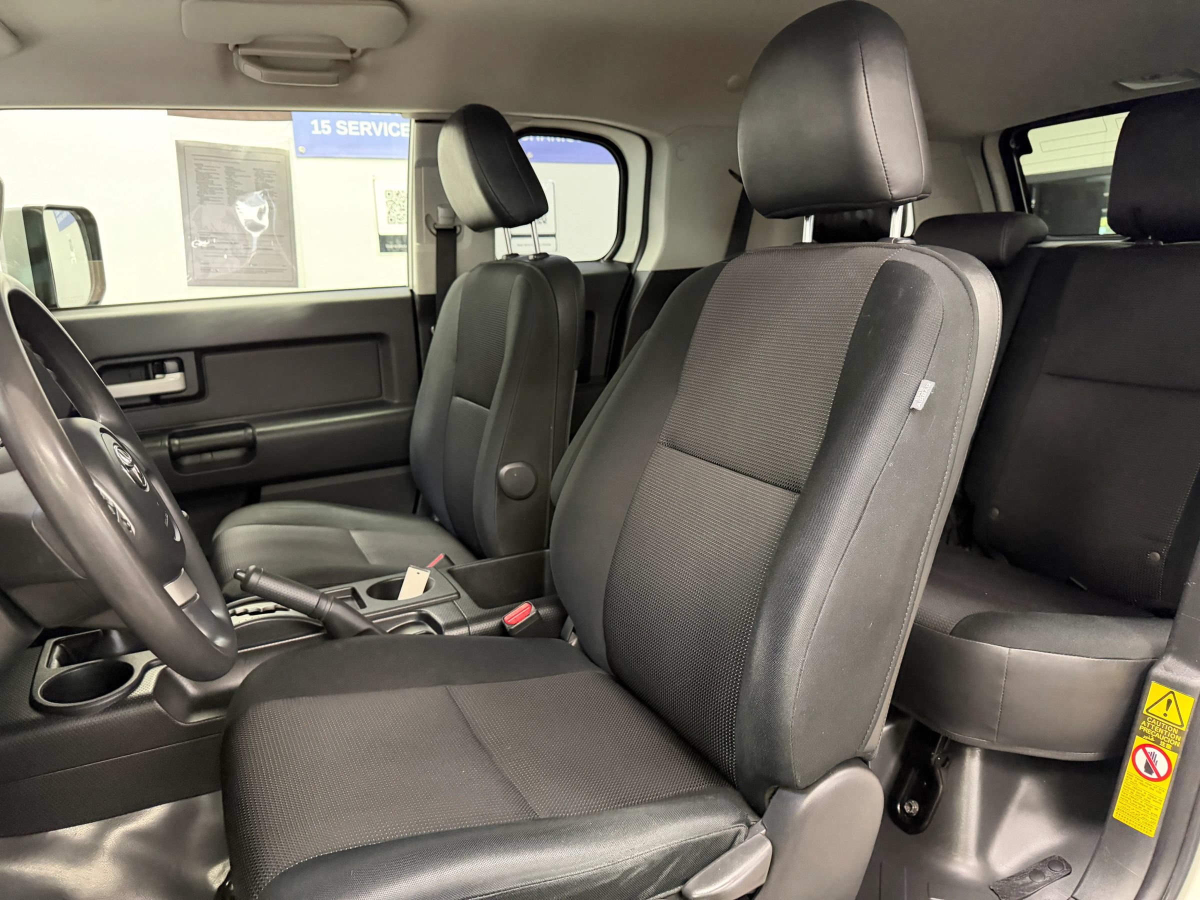Used 2013 Toyota FJ Cruiser 4WD w/ Convenience Pkg image 16