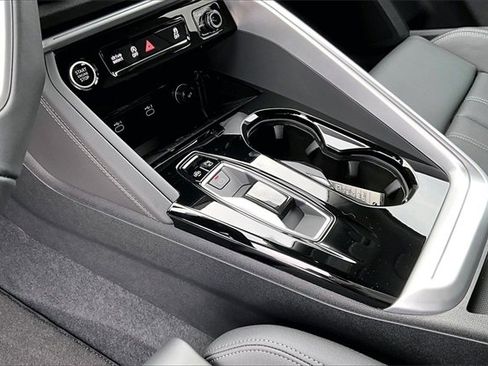 New 2025 Audi Q5 Premium Plus image 14