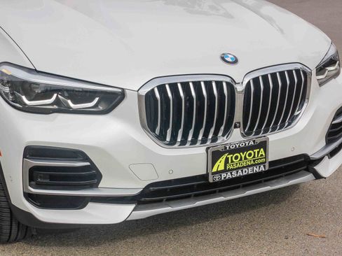 Used 2023 BMW X5 xDrive40i w/ Premium Package image 5