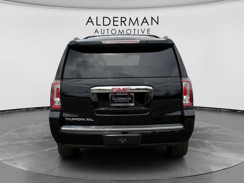Used 2017 GMC Yukon XL Denali w/ Open Road Package image 4