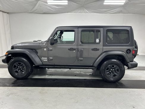 Used 2021 Jeep Wrangler Unlimited Sport AWD/4WD image 6