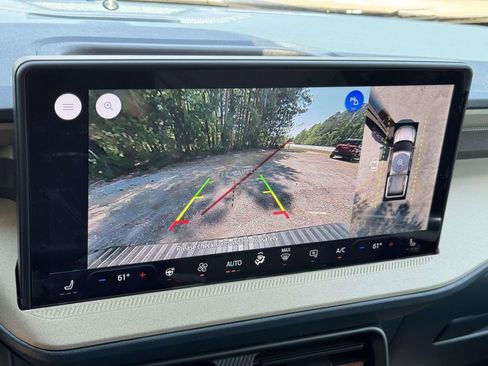 New 2026 Ford Maverick Lariat AWD/4WD image 4