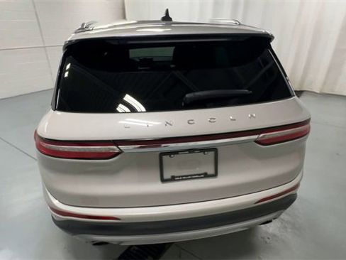 Used 2020 Lincoln Corsair Standard w/ Equipment Group 101A image 7