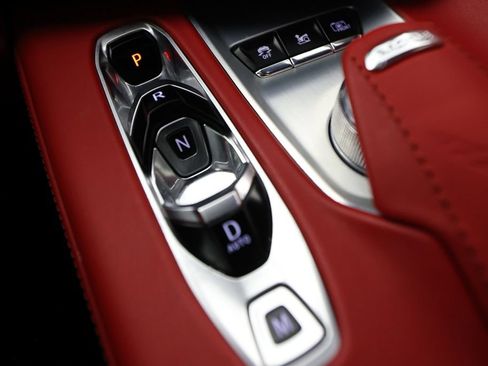 Used 2020 Chevrolet Corvette Stingray Premium Conv w/ 3LT Preferred Equipment Group RWD image 24
