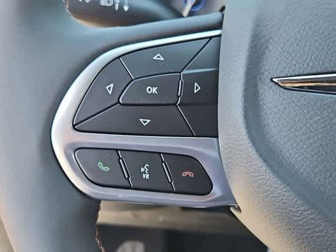 New 2026 Chrysler Pacifica Pinnacle AWD/4WD image 23