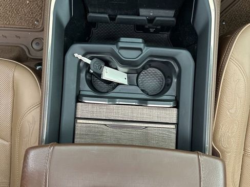 Used 2021 RAM 2500 Limited image 33