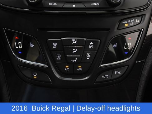Used 2016 Buick Regal Premium FWD image 21