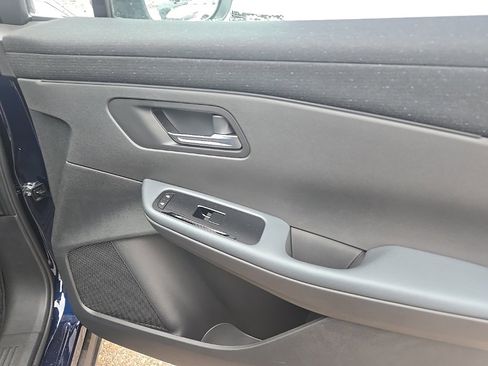 New 2026 Nissan Leaf SV+ image 25